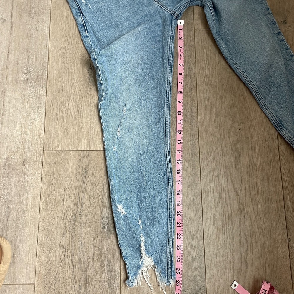 Abercrombie & Fitch the skinny high rise chewed hem jeans - Picture 9 of 12